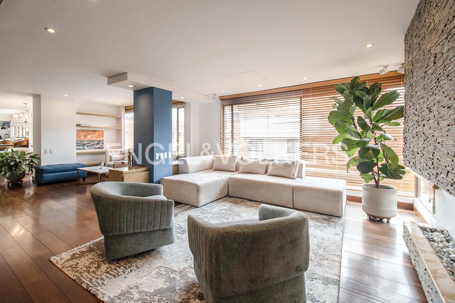 Apartamento en venta en Chicó Navarra, Bogotá · foto 2 de 21