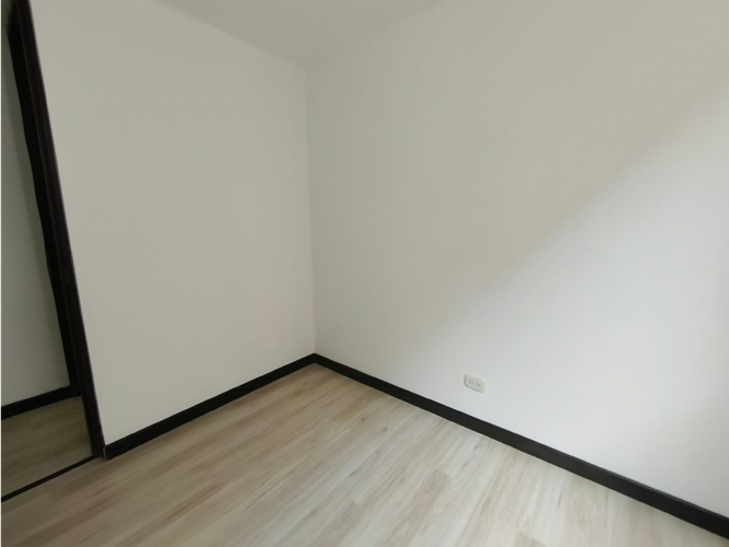 Apartamento de 3 alcobas en venta en Ciudad Verde, Soacha, 41 m² · foto 12 de 18