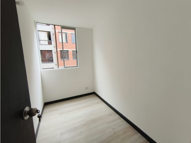 Apartamento de 3 alcobas en venta en Ciudad Verde, Soacha, 41 m² · foto 13 de 18