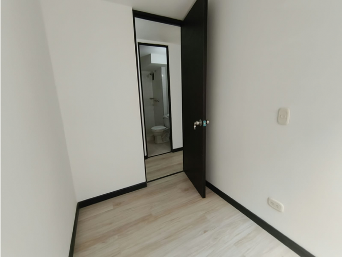 Apartamento de 3 alcobas en venta en Ciudad Verde, Soacha, 41 m² · foto 17 de 18