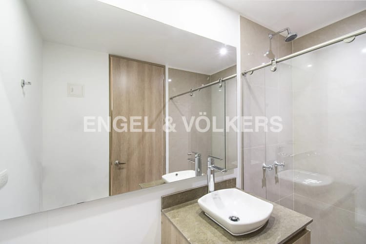 Apartamento de 2 alcobas en venta en Bella Suiza, Bogotá, 87 m² · foto 5 de 8
