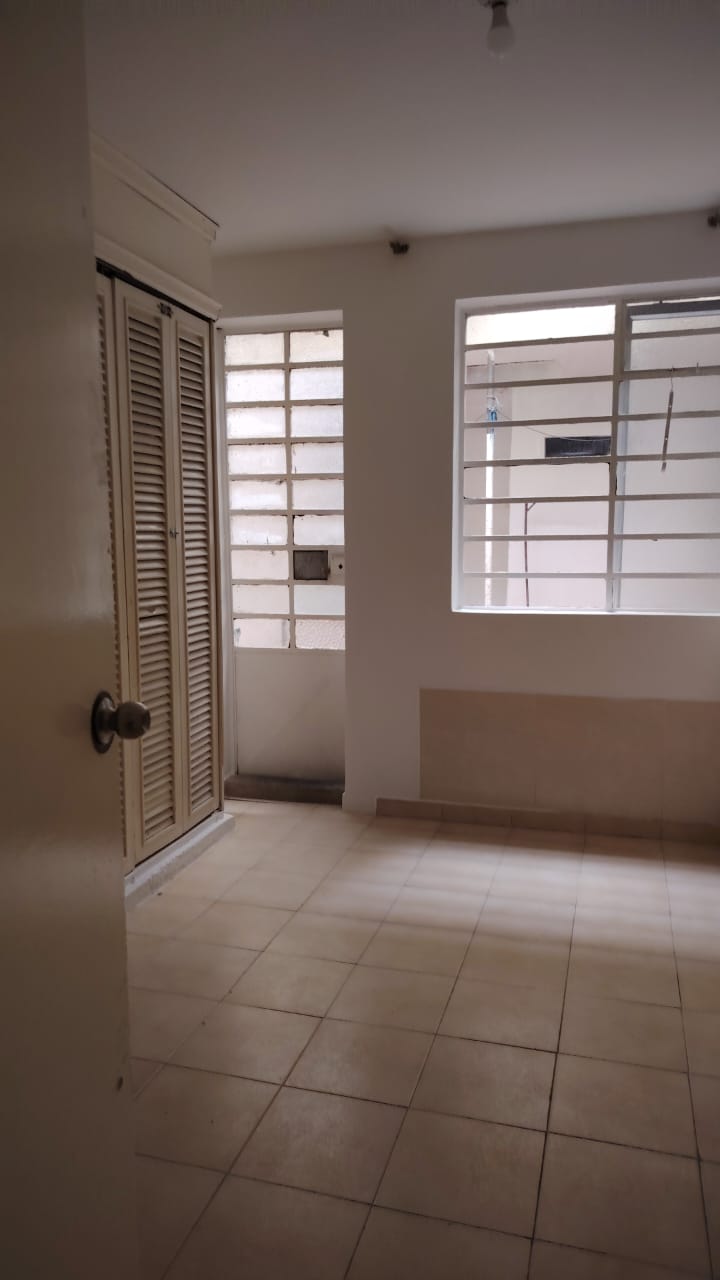 Apartamento en arriendo en Engativá, Bogotá · foto 3 de 9