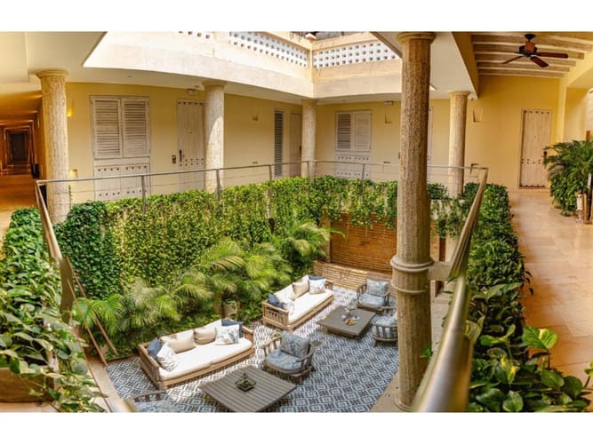 Casa de 19 alcobas en venta en Cartagena De Indias, Barranquilla, 1803 m² · foto 3 de 24
