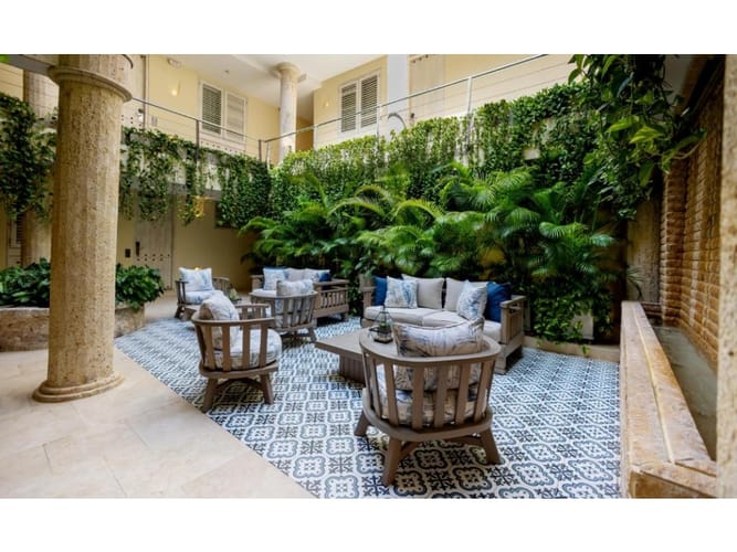 Casa de 19 alcobas en venta en Cartagena De Indias, Barranquilla, 1803 m² · foto 4 de 24