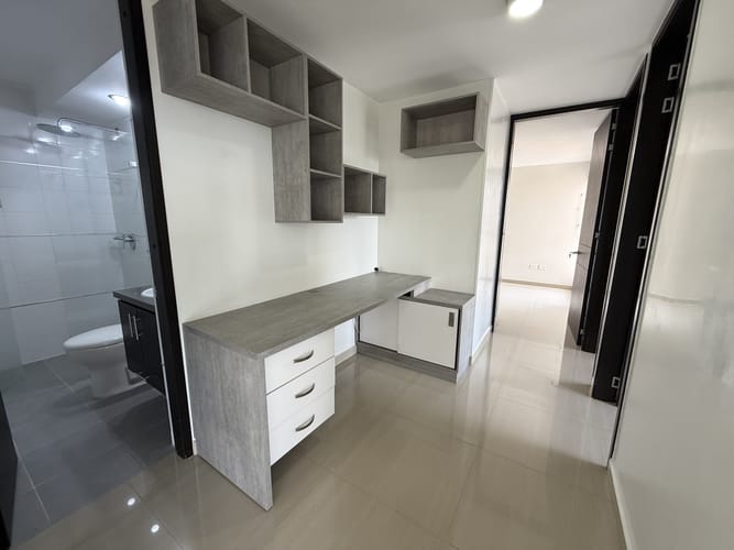 Apartamento de 3 alcobas en venta en Anillo Vial, Floridablanca, 85 m² · foto 9 de 17