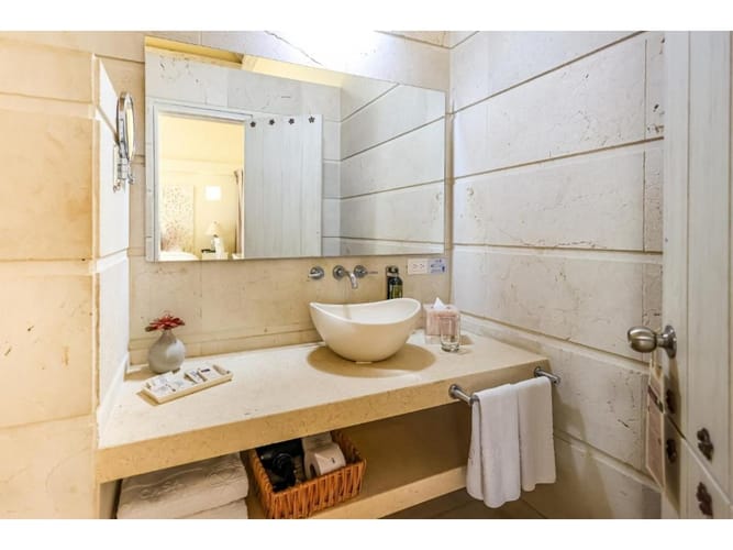 Casa de 19 alcobas en venta en Cartagena De Indias, Barranquilla, 1803 m² · foto 23 de 24