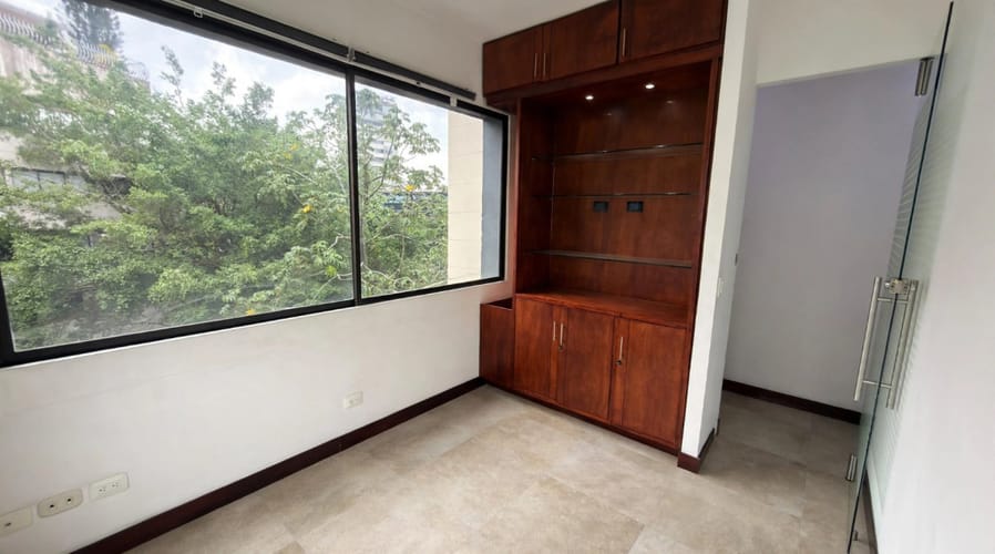Oficina en venta en El Tesoro, Medellín, 56 m² · foto 11 de 15