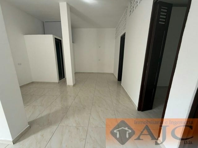 Apartamento de 3 alcobas en arriendo en Caldas, Floridablanca, 85 m² · foto 6 de 12