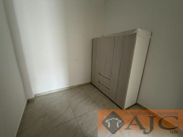 Apartamento de 3 alcobas en arriendo en Caldas, Floridablanca, 85 m² · foto 7 de 12