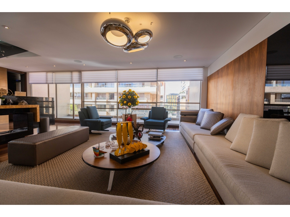 Apartamento en venta en Chico Norte, Bogotá · foto 3 de 24