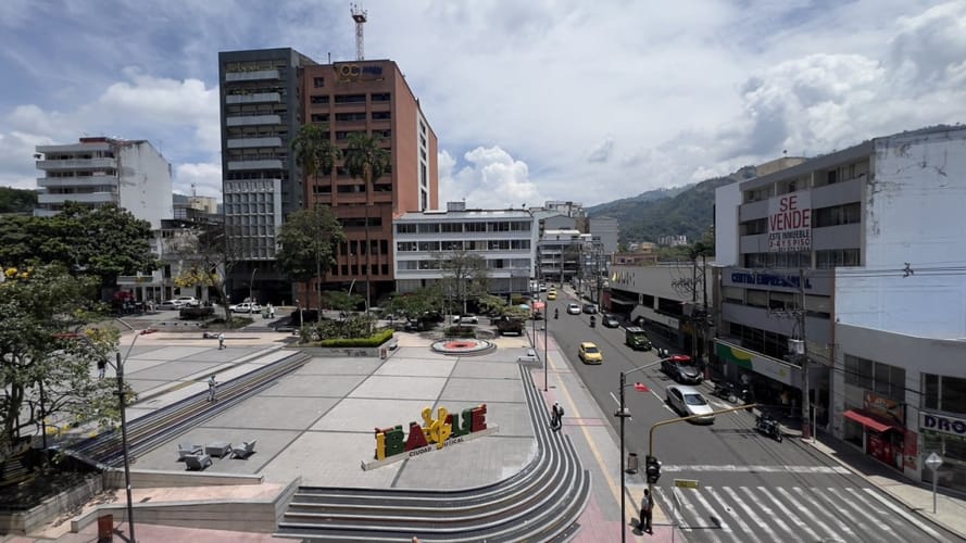 Apartamento de 3 alcobas en venta en Centro, Ibagué, 198 m² · foto 12 de 24