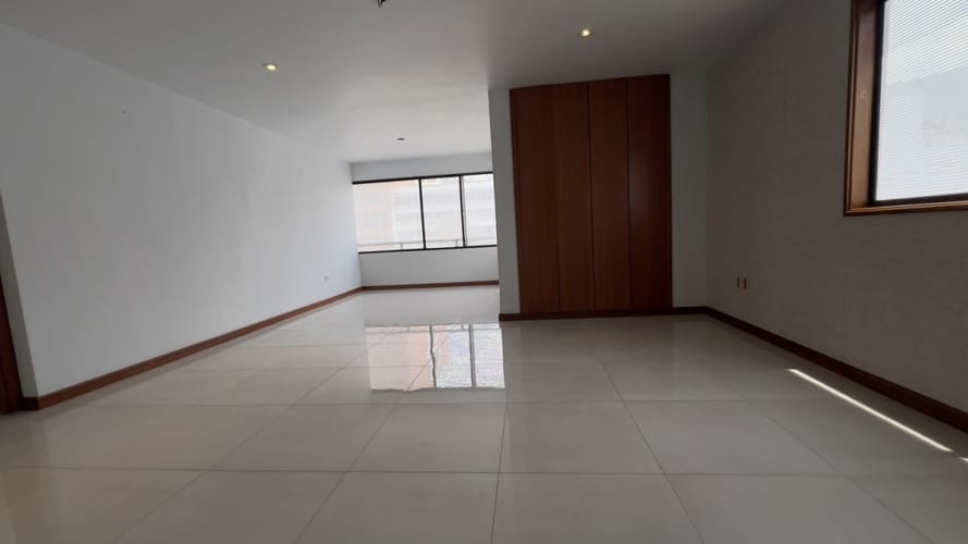 Apartamento de 3 alcobas en venta en Centro, Ibagué, 198 m² · foto 16 de 24