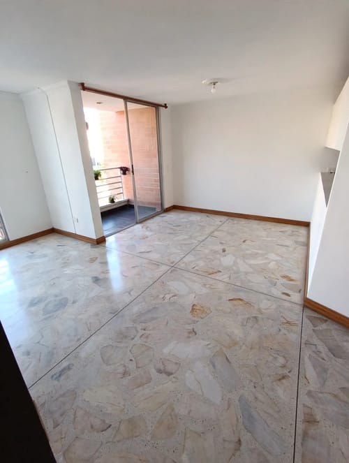 Apartamento de 2 alcobas en arriendo en Las Acacias, Medellín, 72 m² · foto 5 de 15