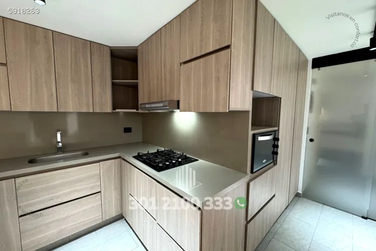 Apartamento de 3 alcobas en arriendo en Laureles, Medellín, 126 m² · foto 13 de 24