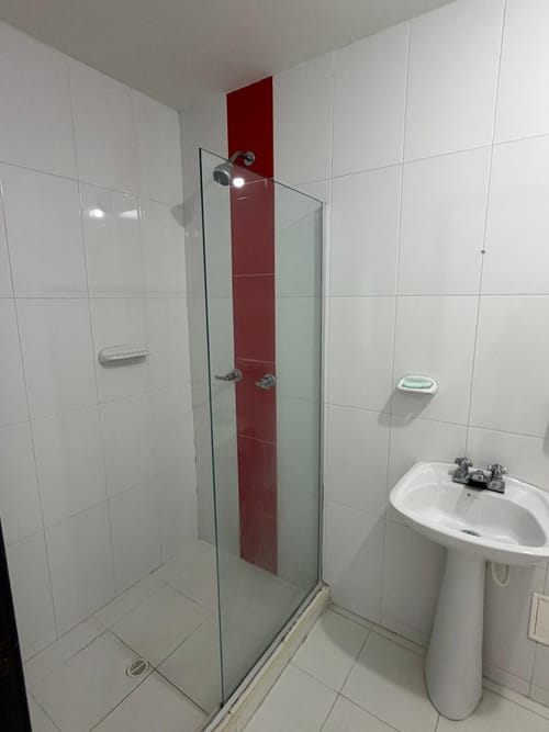 Apartamento de 3 alcobas en arriendo en Ciudad Jardin, Barranquilla, 98 m² · foto 4 de 10