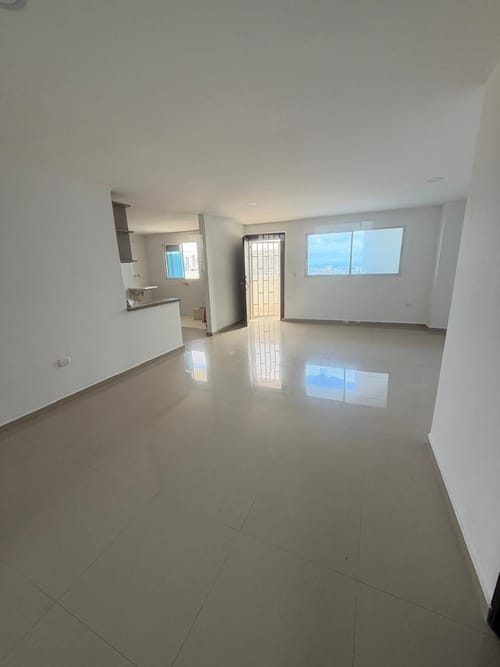 Apartamento de 3 alcobas en arriendo en Ciudad Jardin, Barranquilla, 98 m² · foto 6 de 10