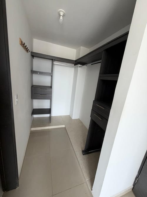Apartamento de 3 alcobas en arriendo en Ciudad Jardin, Barranquilla, 98 m² · foto 9 de 10
