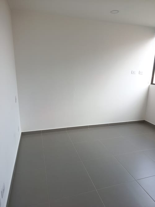 Apartamento de 2 alcobas en arriendo en Loma Del Escobero, Envigado, 80 m² · foto 7 de 14