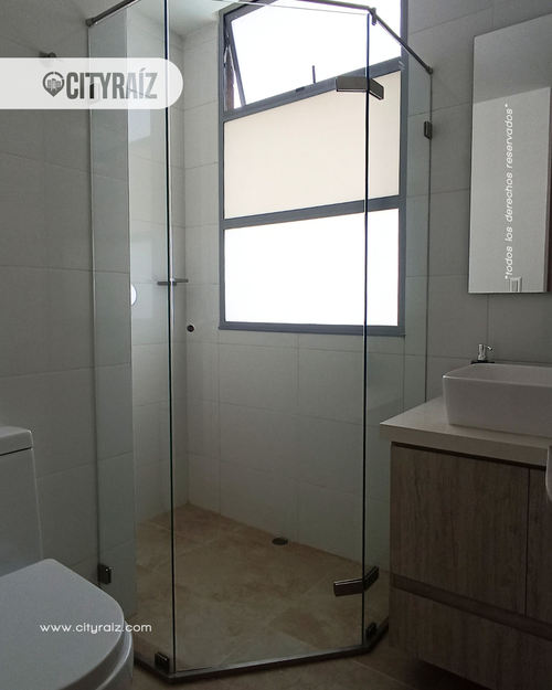 Apartamento de 3 alcobas en arriendo en Lalinde, Medellín, 130 m² · foto 7 de 18