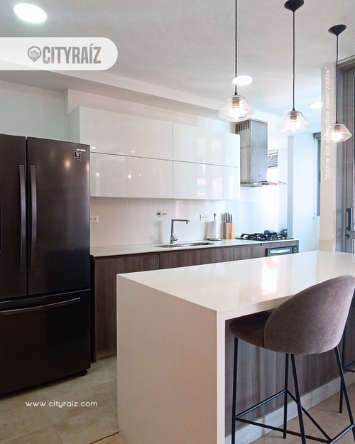 Apartamento de 3 alcobas en arriendo en Lalinde, Medellín, 130 m² · foto 10 de 18