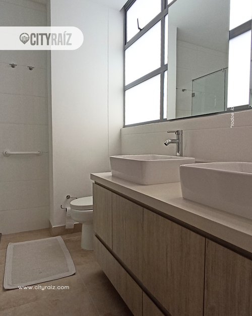 Apartamento de 3 alcobas en arriendo en Lalinde, Medellín, 130 m² · foto 14 de 18