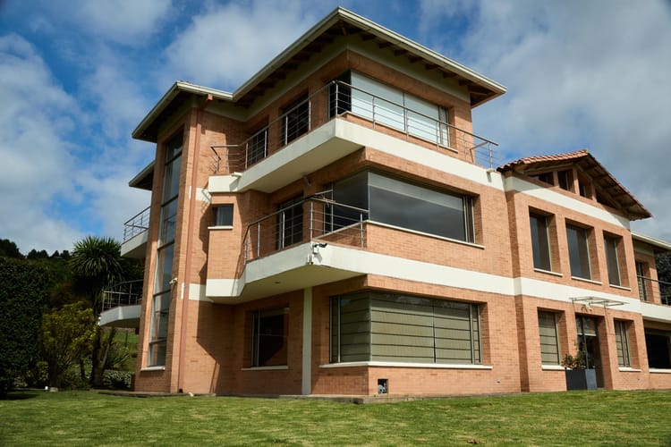 Casa de 10 alcobas en venta en Yerbabuena, Chía, 875 m² · foto 1 de 24