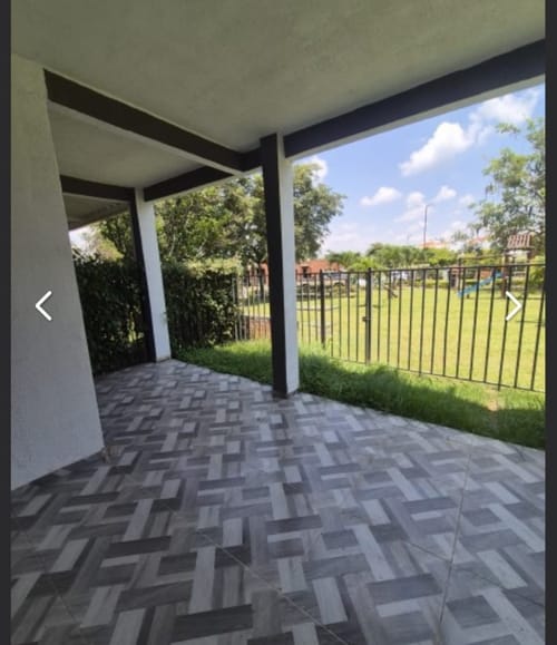 Casa de 3 alcobas en venta en El Castillo, Cali, 114 m² · foto 2 de 4