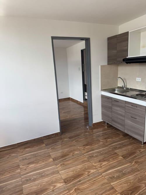 Apartaestudio en arriendo en Chapinero, Bogotá, 40 m² · foto 5 de 7