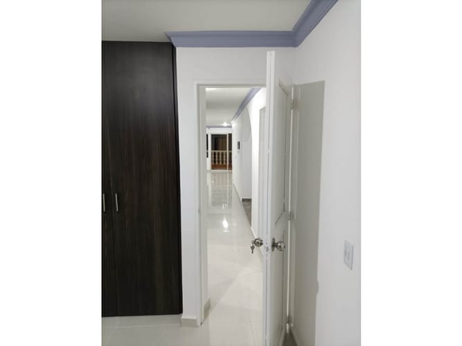 Apartamento de 3 alcobas en venta en Las Americas, Palmira, 76 m² · foto 8 de 24