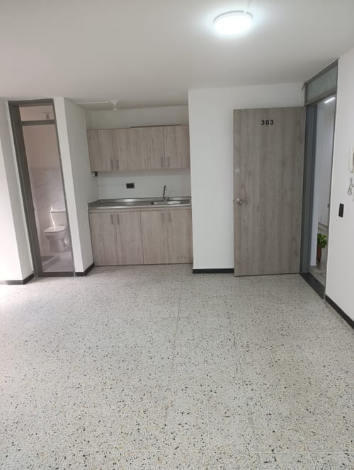 Oficina en arriendo en Suramericana, Medellín, 25 m² · foto 10 de 14
