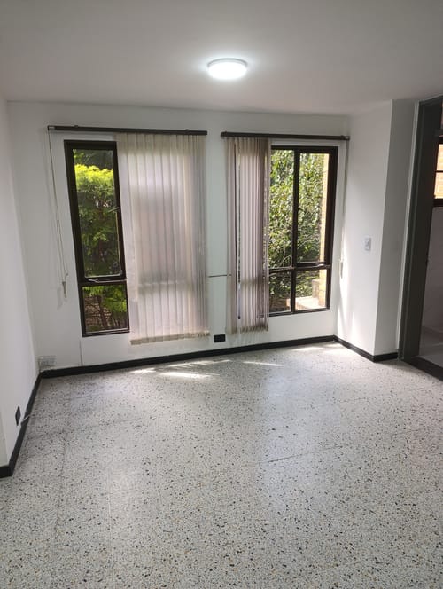 Oficina en arriendo en Suramericana, Medellín, 25 m² · foto 14 de 14