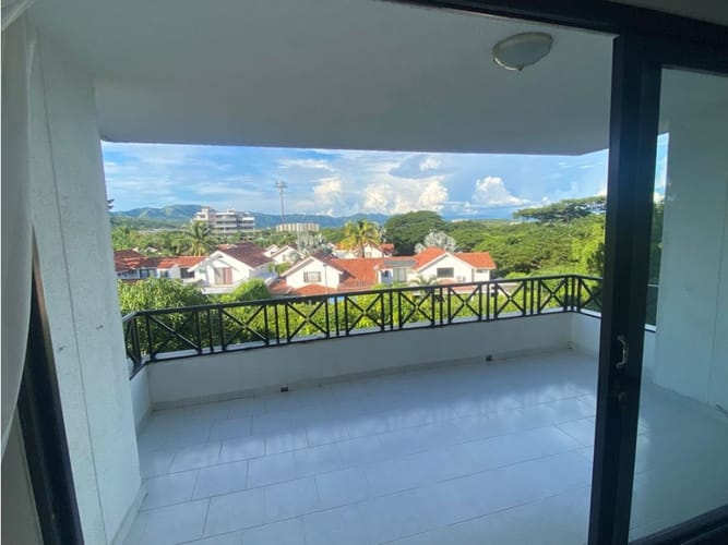 Apartamento de 3 alcobas en venta en Cr. Villa Tatiana, Girardot, 130 m² · foto 4 de 5