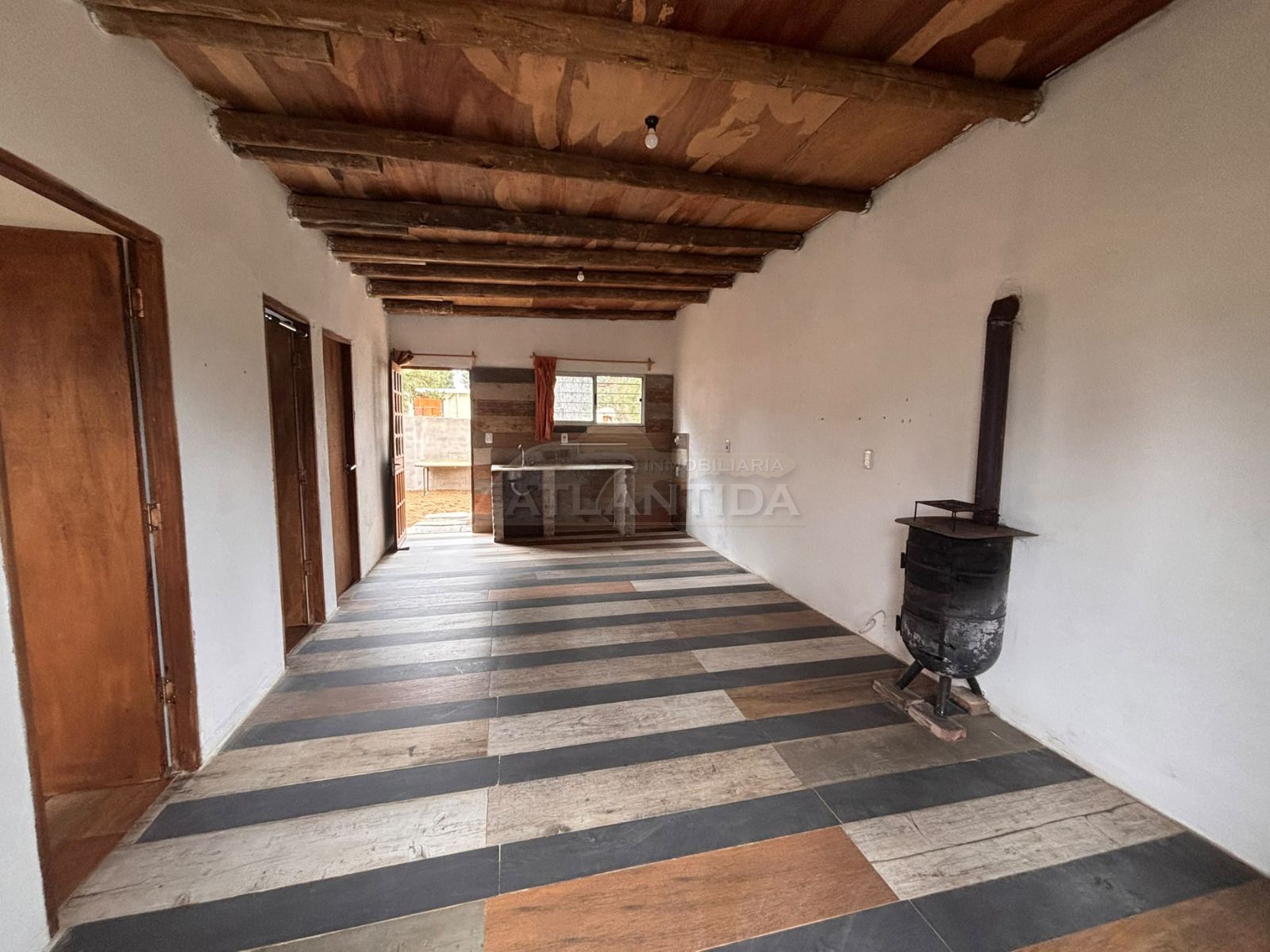 Alquiler Anual En Bello Horizonte,2 Dormitorios, Parrillero, Entrada Para Vehículo. Inmobiliaria Atlántida · Foto 5