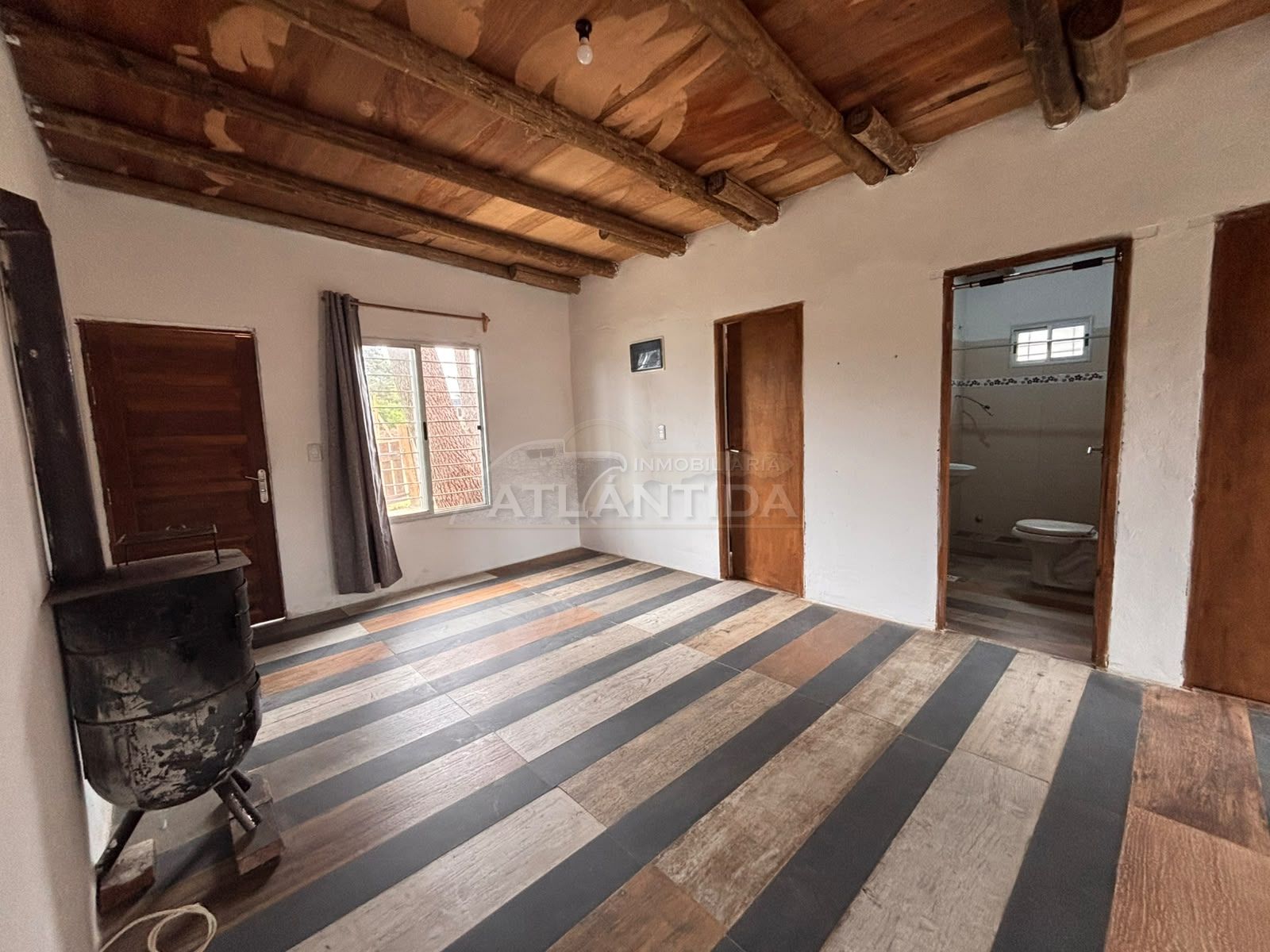 Alquiler Anual En Bello Horizonte,2 Dormitorios, Parrillero, Entrada Para Vehículo. Inmobiliaria Atlántida · Foto 7