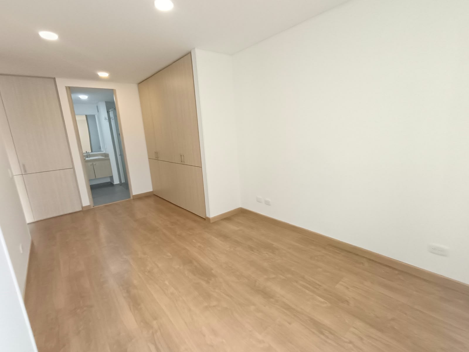 Apartamento en arriendo en Santa Teresita, Bogotá · foto 9 de 24
