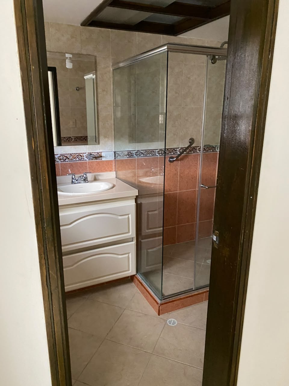 Casa en venta en Alhambra, Bogotá · foto 7 de 24