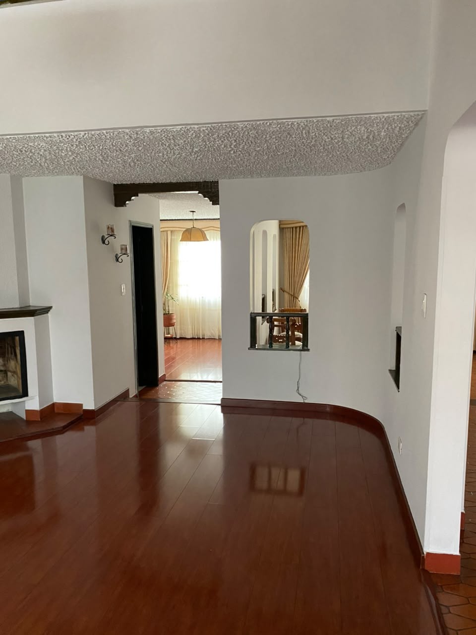 Casa en venta en Alhambra, Bogotá · foto 3 de 24