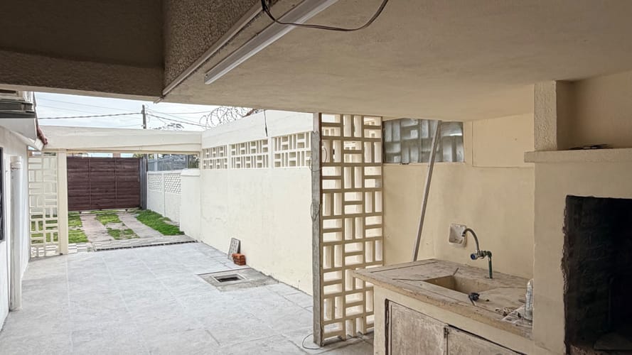 ALQUILER Casa 3 dorm. Parque. Próx. Rambla SOLYMAR · Foto 4