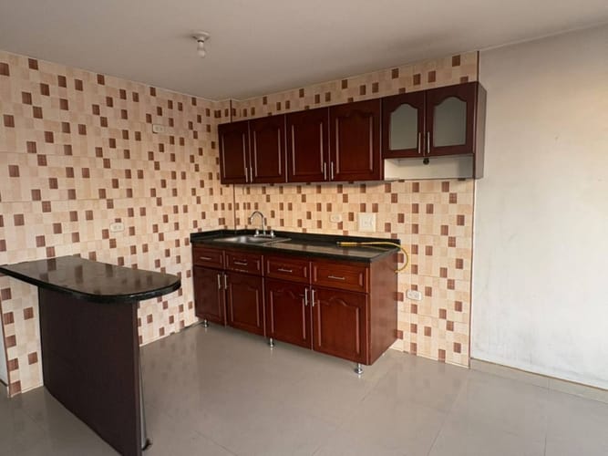 Apartamento de 3 alcobas en arriendo en Jose Joaquin Vargas, Bogotá, 67 m² · foto 2 de 20