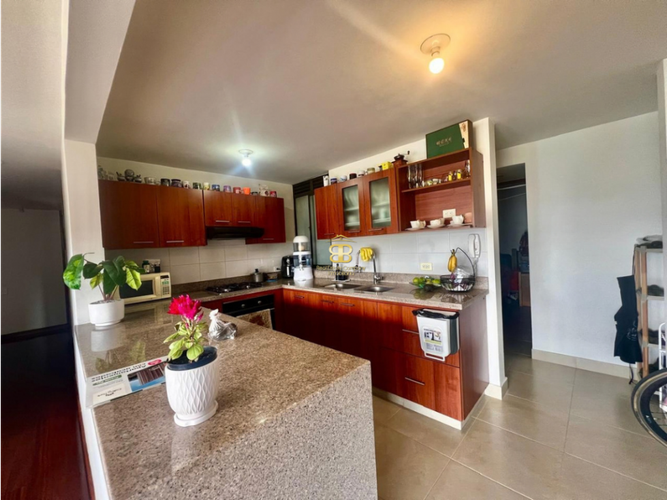 Apartamento de 3 alcobas en venta en Colina Campestre, Bogotá, 144 m² · foto 8 de 24