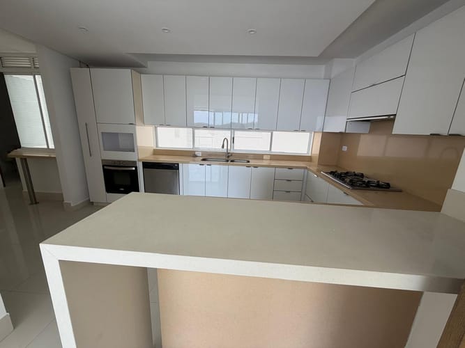 Apartamento de 3 alcobas en arriendo en Normandia, Cali, 220 m² · foto 6 de 24