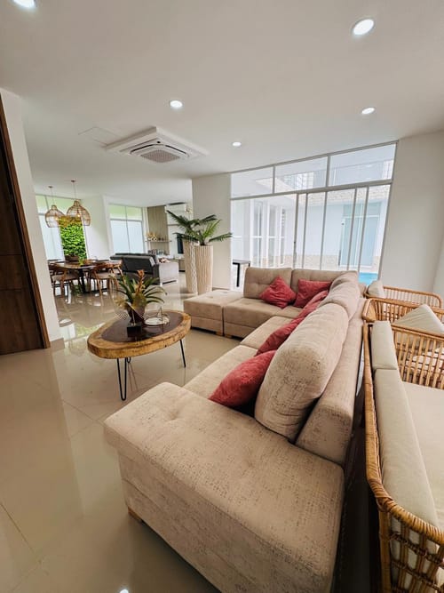 Casa de 6 alcobas en venta en La Morada, Jamundí, 800 m² · foto 2 de 24