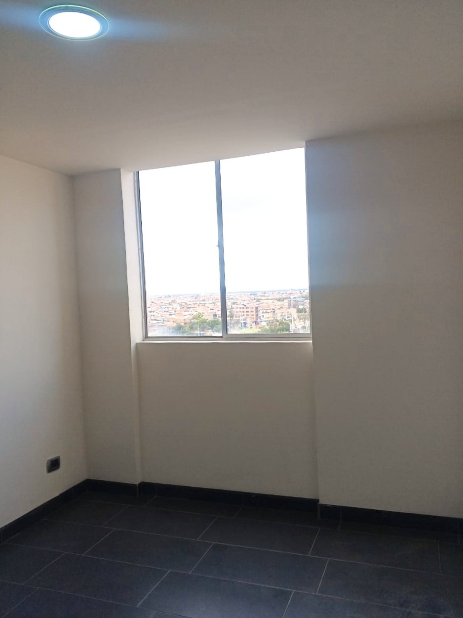 Apartamento en arriendo en Villa Del Rio, Bogotá · foto 6 de 12