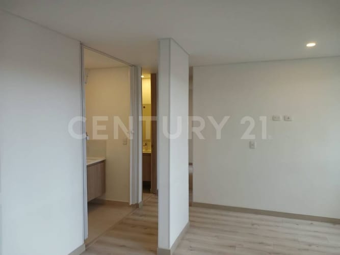 Apartamento de 2 alcobas en arriendo en El Misterio, Cajicá, 56 m² · foto 3 de 16
