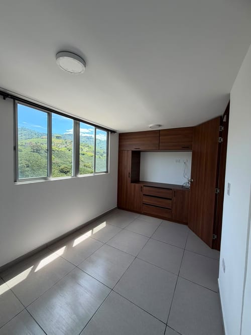 Apartamento de 2 alcobas en venta en Cr. Tacuara, Dosquebradas, 54 m² · foto 8 de 20