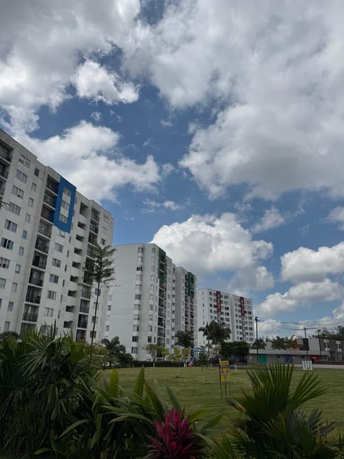 Apartamento de 2 alcobas en venta en Cr. Tacuara, Dosquebradas, 54 m² · foto 11 de 20
