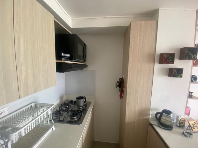 Apartamento de 3 alcobas en venta en Amazonia, Bello, 57 m² · foto 4 de 15