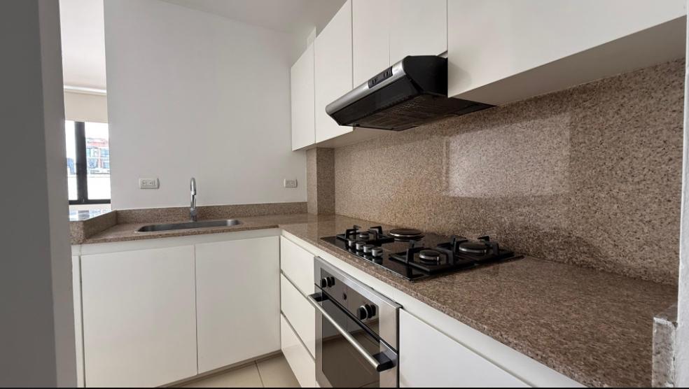 Apartamento en venta en Chicó Navarra, Bogotá · foto 7 de 16
