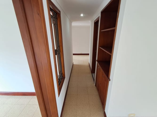 Apartamento de 3 alcobas en arriendo en Santa María De Los Ángeles, Medellín, 137 m² · foto 12 de 24