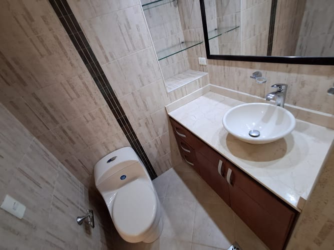 Apartamento de 3 alcobas en arriendo en Santa María De Los Ángeles, Medellín, 137 m² · foto 13 de 24